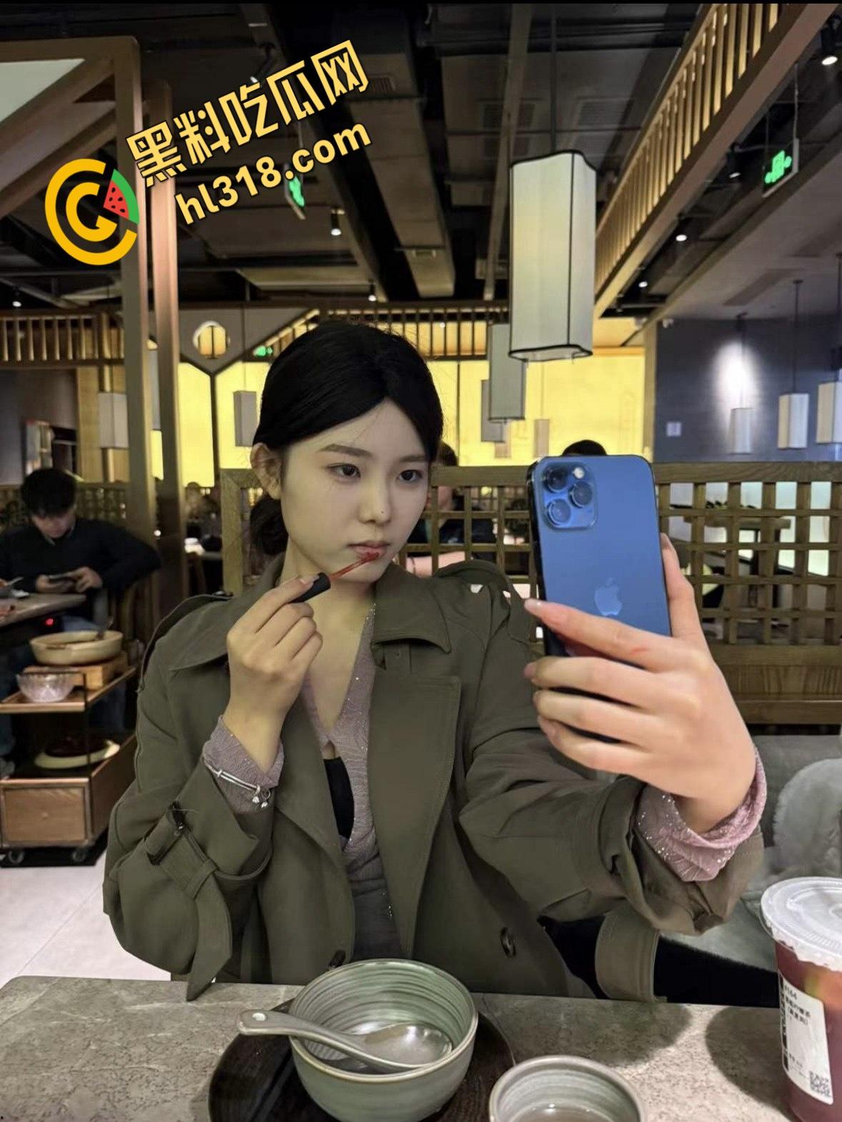 江南第一深情,约炮极品实习女幼师,嫩乳粉鲍诱惑至极,开档肉丝无套内射爽到起飞 !-2