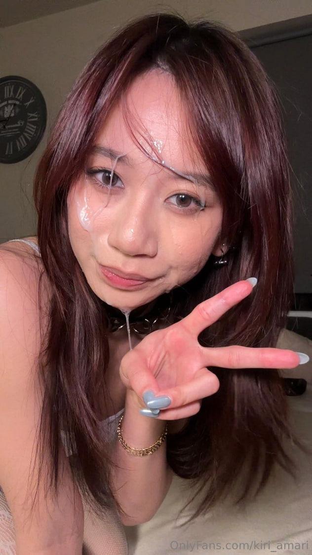 OnlyFans【kiri_amari】超高颜值烧鸡最新付费 满足地被臭精液射满脸 骚穴草了这么久怎么还不黑呢-21