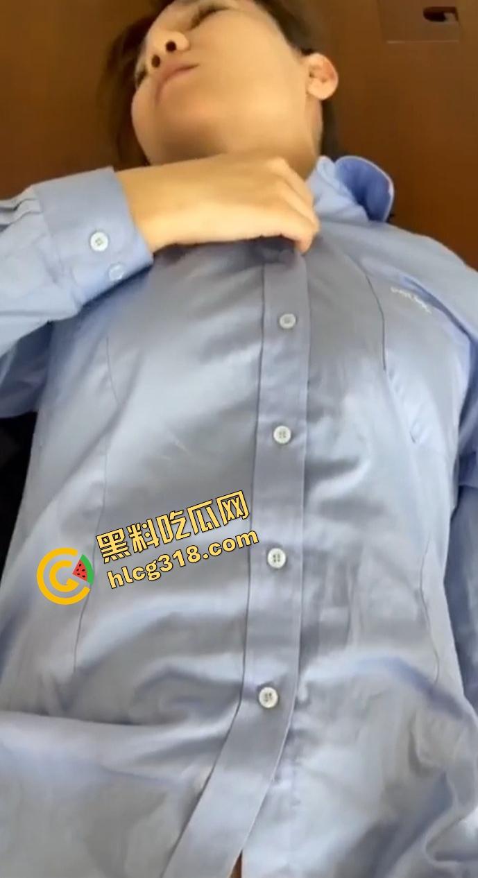 山东警花『朱潇婉』婚内出轨曝光,上班为升职直接会议室骑领导,摄像头全程记录激情现场流出!-11