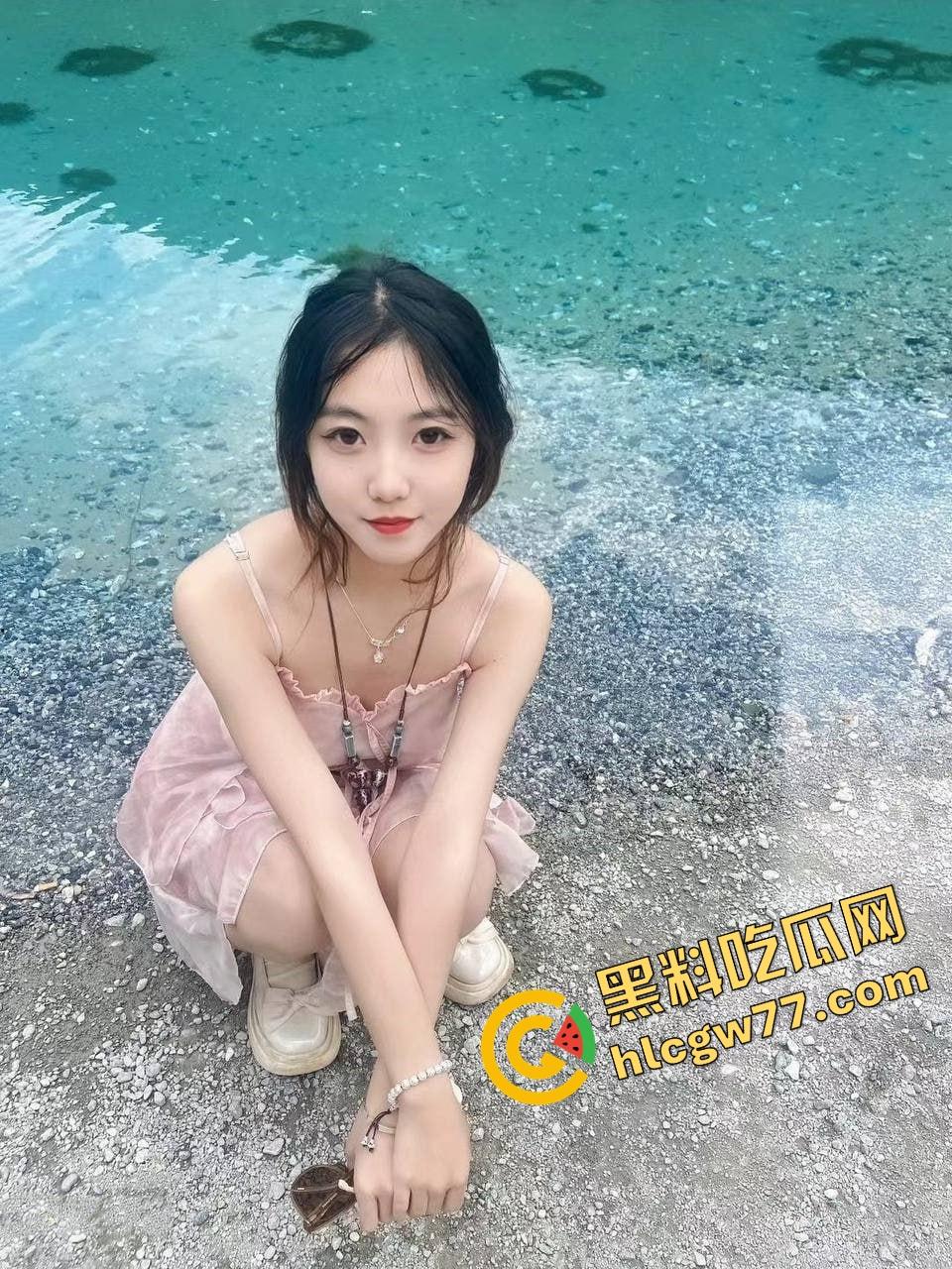 河北邯郸学院『夏可』分手后直接变公共炮台 舔狗舔三年屁眼插肛塞 金主三天姿势换着艹!-2