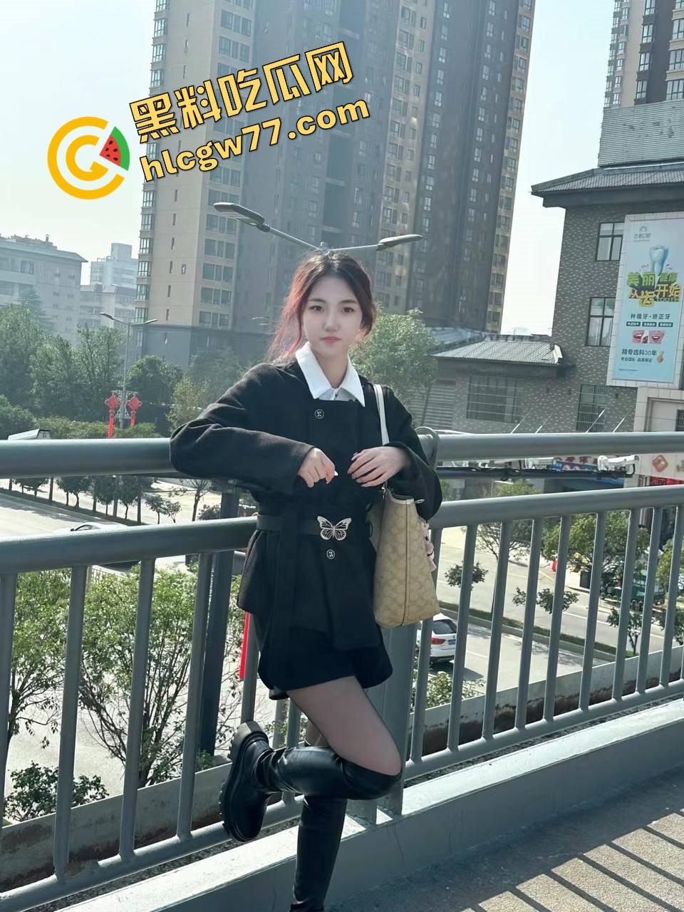 河北邯郸学院『夏可』分手后直接变公共炮台 舔狗舔三年屁眼插肛塞 金主三天姿势换着艹!-4