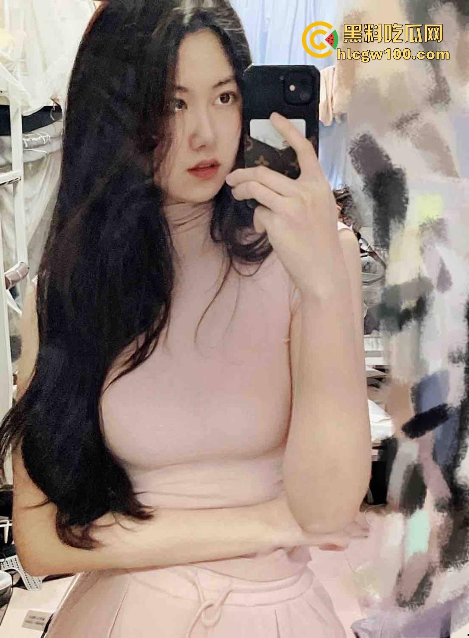 西安极品人妻【吴若曦】绿帽癖老公求单男3P,翘臀人妻百人斩目标,老婆被日老公撸到爽,骚到丧心病狂!-6