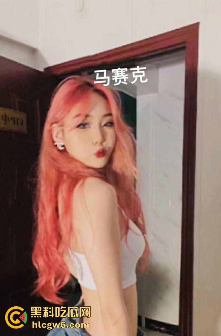 安徽人妻少妇【冰凌紫萱】骚浪翻天 白虎无毛小嫩穴，无套内射跳蛋塞骚逼，黑鬼爆操到尖叫！-24