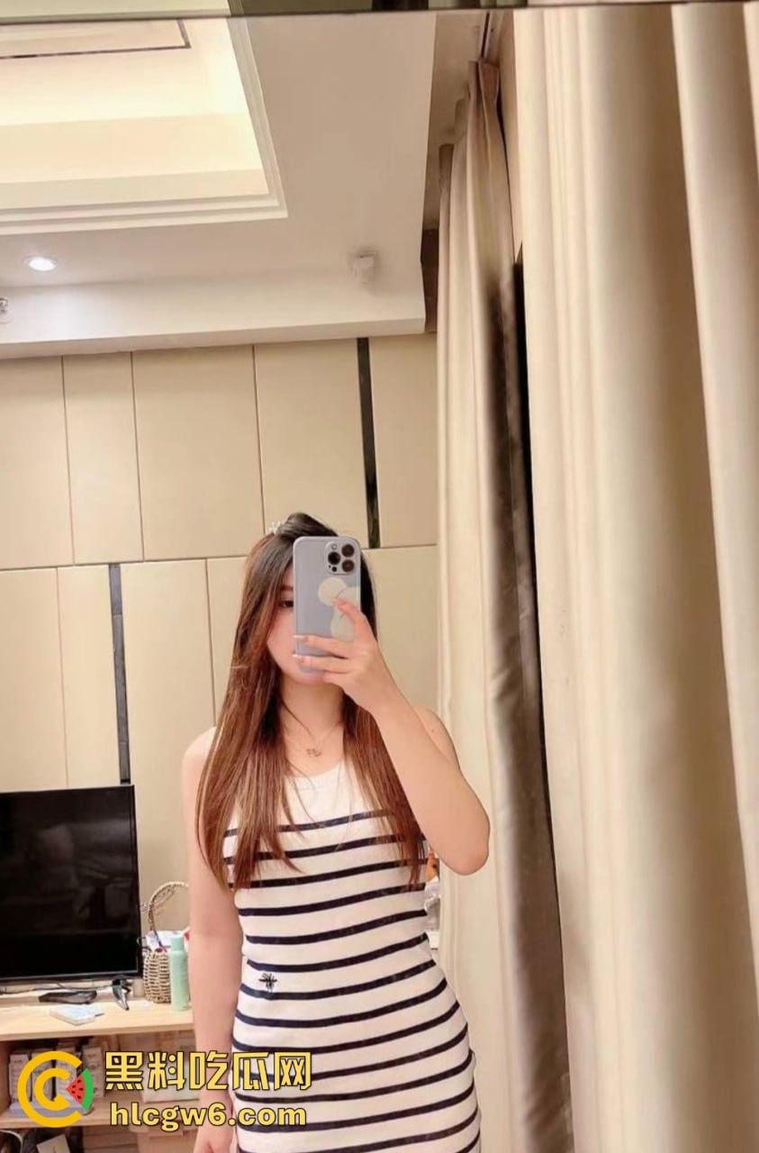 安徽人妻少妇【冰凌紫萱】骚浪翻天 白虎无毛小嫩穴，无套内射跳蛋塞骚逼，黑鬼爆操到尖叫！-37