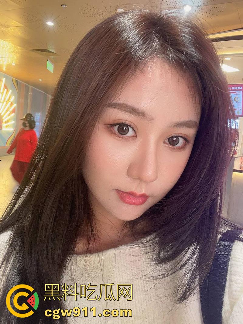 色影师潜规则极品嫩模,小红书约拍的客户,22 岁广州舞蹈生【赵蕊】以约拍为借口,被内射了2次,身材超无敌!-1