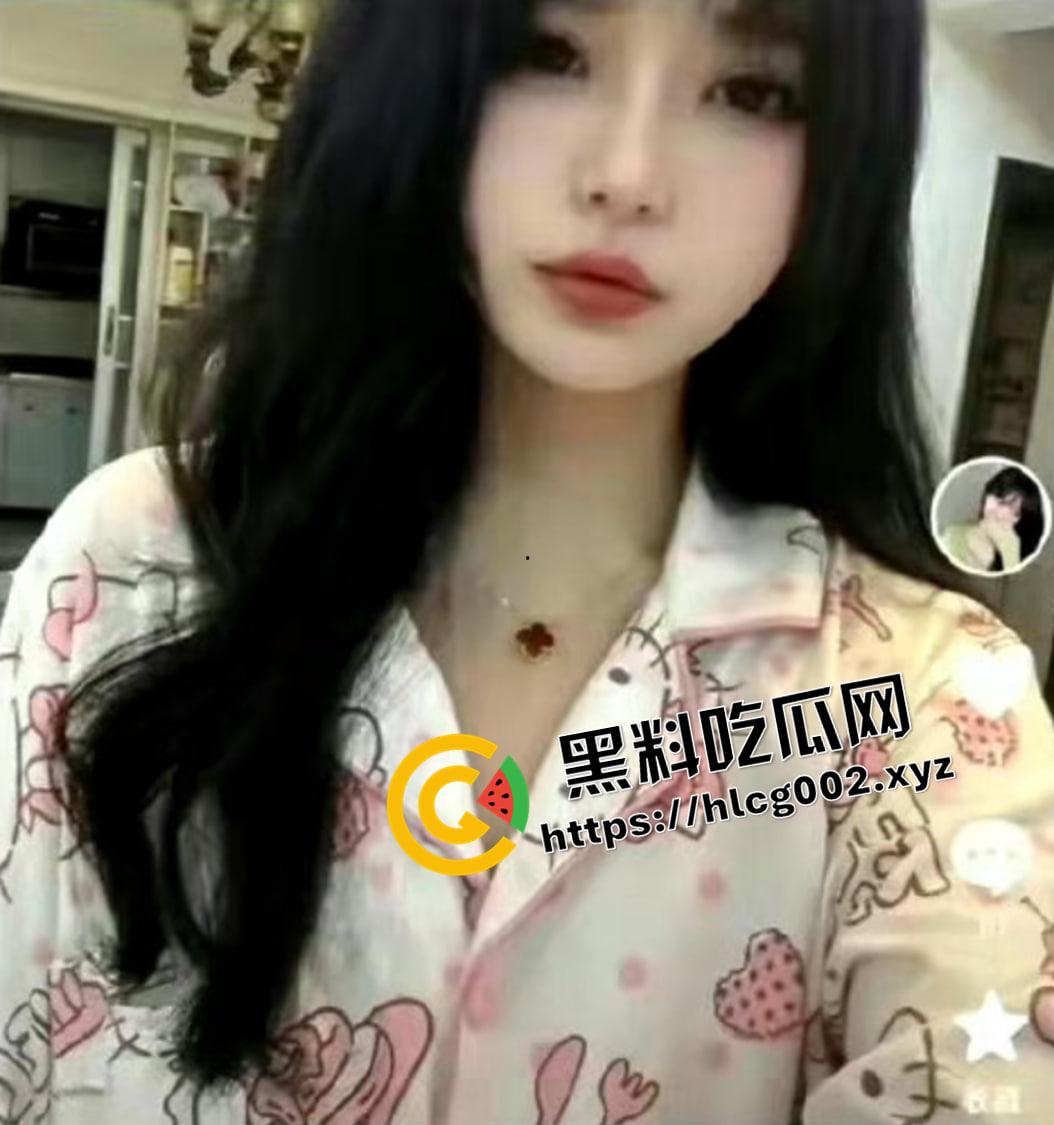 肥猫事件新当事人出现自证 谭竹被曝曾在KTV坐台 出台视频被大哥流出 果然是鸡出身的臭婊子-9