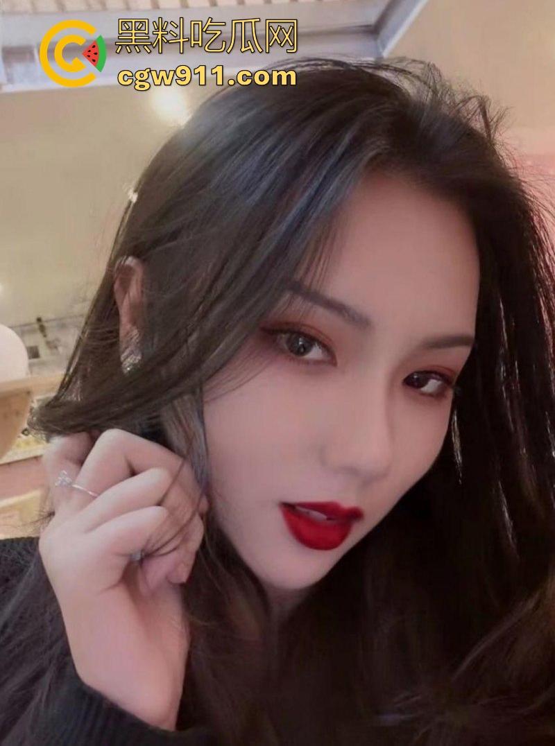 约炮深圳电视台高管【廖雯雯】拜金母狗属性被富家公子哥拿捏,分币没捞到还被曝光不雅视频!-1