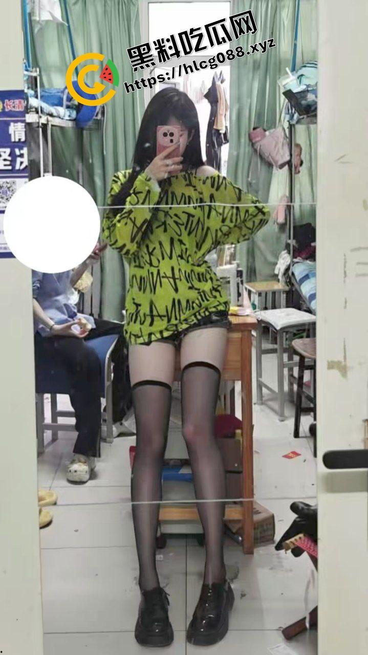 抖音山东女子学院反差婊【极河】身兼数职既是台球媛又是胯下母狗,最爱后入式爆干骚臀!-4