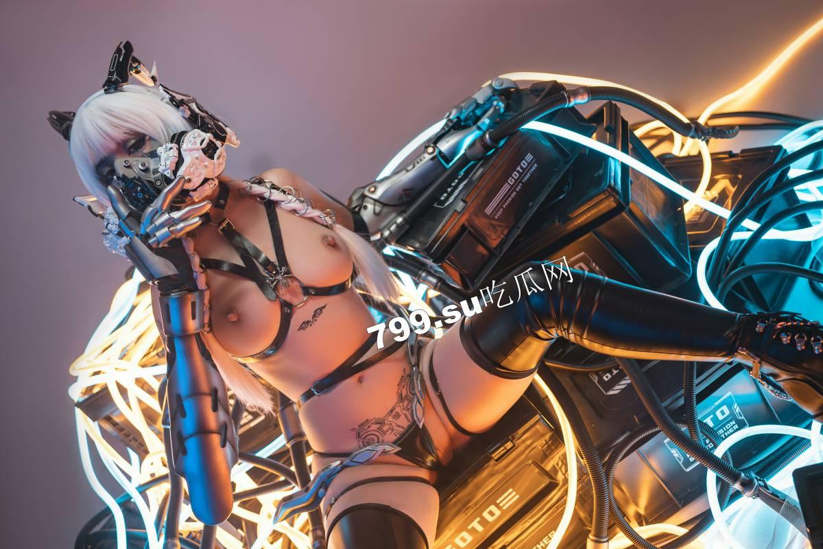 【独家精选】爆机少女「喵小吉」 cosplay 写真 套图 之《赛博朋克 - 超梦》-36