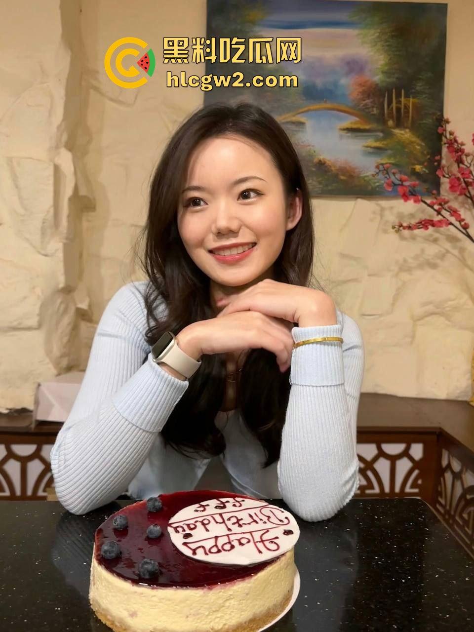 山东烟台反差人妻母狗『皱瑜』搁家与猛男老公做爱 口活带感淫叫贼骚!独家流出!-4