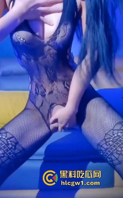 22万粉丝抖音网红【王哥】大翻车!下海跳脱衣舞露点露脸,情调拉满,大小号双双被封!-7