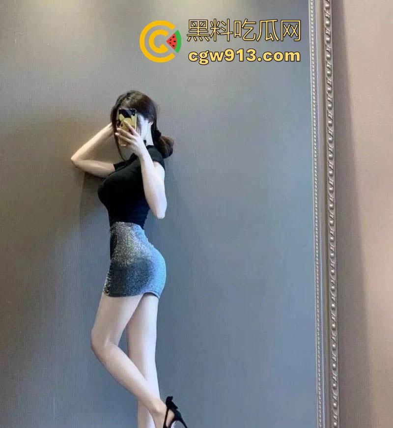 常州性感少妇【秦玉梅】约炮视频曝光,刺激性爱无套内射,独爱腹肌体育生,被后入猛操极其淫荡!-1