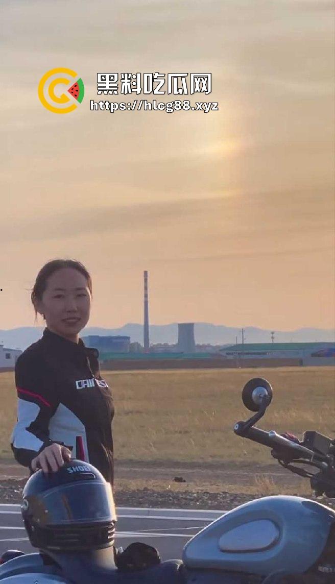 内蒙古科技大学【拉布珠】在校大四学姐 有男友了还到处跟人约炮 全国可飞当旅行 独家曝光!-24