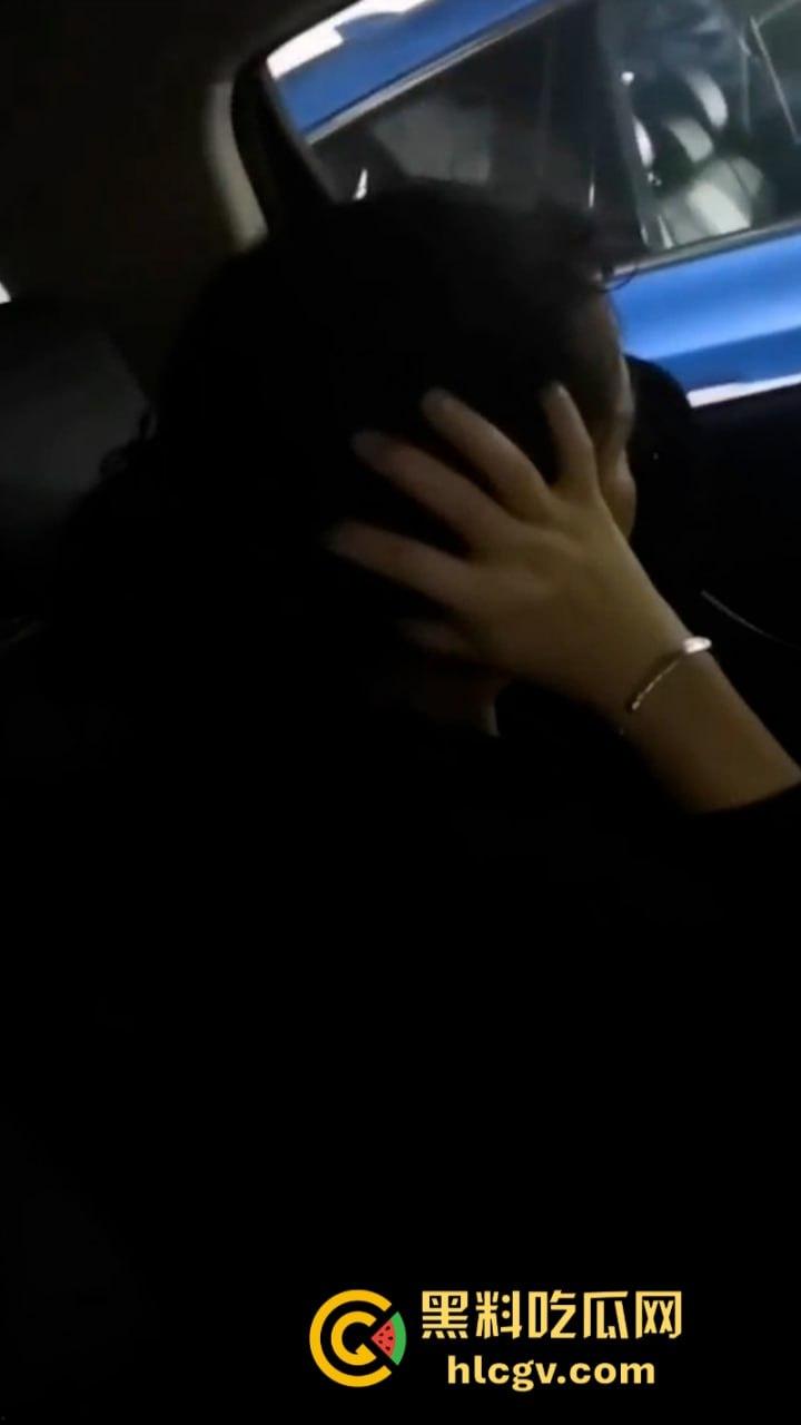 深圳骚婊【林翠霞】劈腿出租车司机被老公当场捉住 社死抓奸视频传遍朋友圈-3