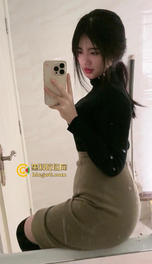 华南理工大学大一反差学妹【黎果果】巨乳黑肥大鲍鱼,阴毛旺盛性欲极强性爱视频遭到曝光。-30