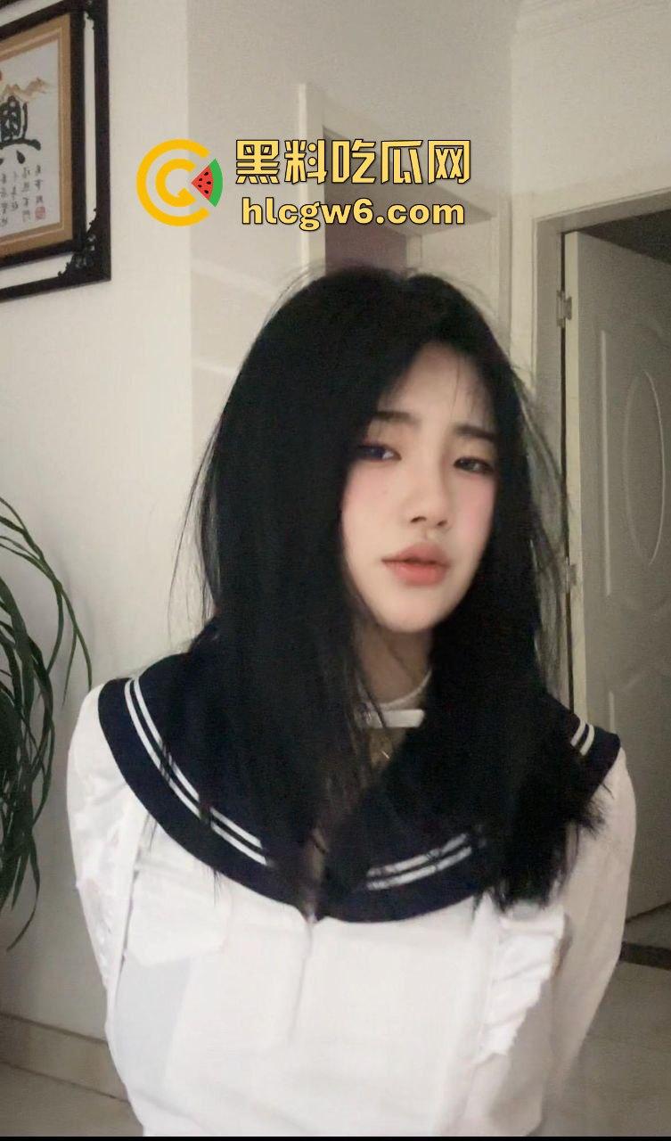 华南理工大学大一反差学妹【黎果果】巨乳黑肥大鲍鱼,阴毛旺盛性欲极强性爱视频遭到曝光。-38
