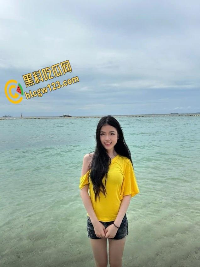 露脸实锤!抖音网红白皙高颜美少女【缪缪BB】,在线掰穴自慰娇喘反差十足!-3