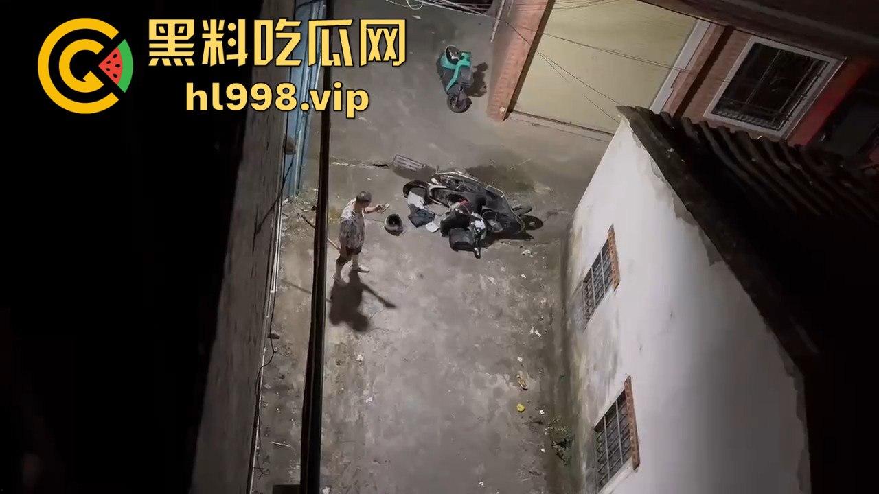 汕尾海丰惊现亲戚大瓜!男人辛苦赚钱,老婆却跟表哥偷情钓鱼,怒砸表哥车!-10