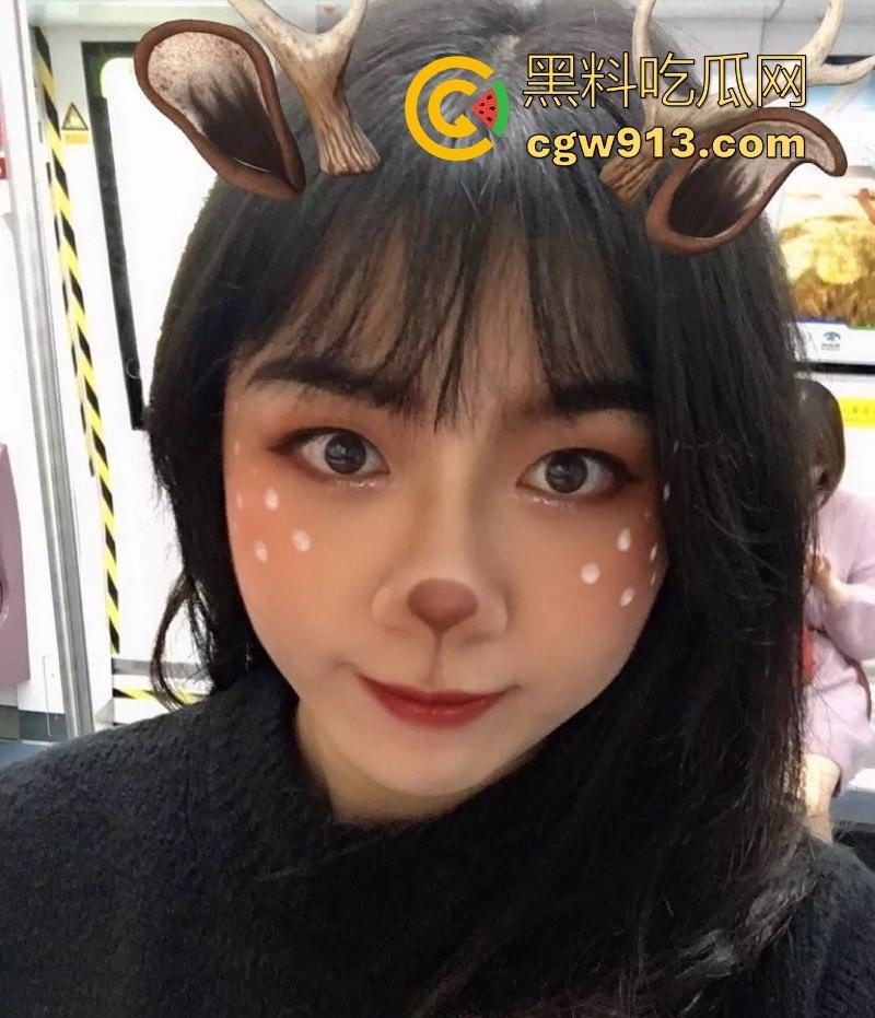 哈尔滨师范学院【王丽丽】白天戴着眼镜装清纯学生妹，晚上就被金主包养，被当母狗调教玩弄，极其反差！-1