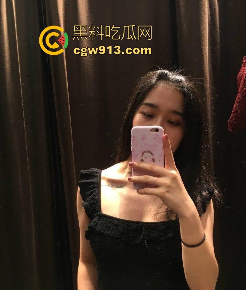 哈尔滨师范学院【王丽丽】白天戴着眼镜装清纯学生妹，晚上就被金主包养，被当母狗调教玩弄，极其反差！-5