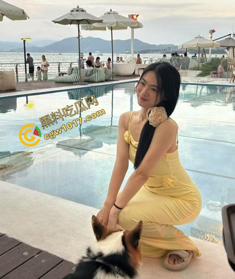 天津丽新里爆出激情大瓜!渣男【樊俊杰】与极品炮友上演春宫大戏,业主群频频曝光,裸体传单满天飞,小区成了淫乱战场!-4