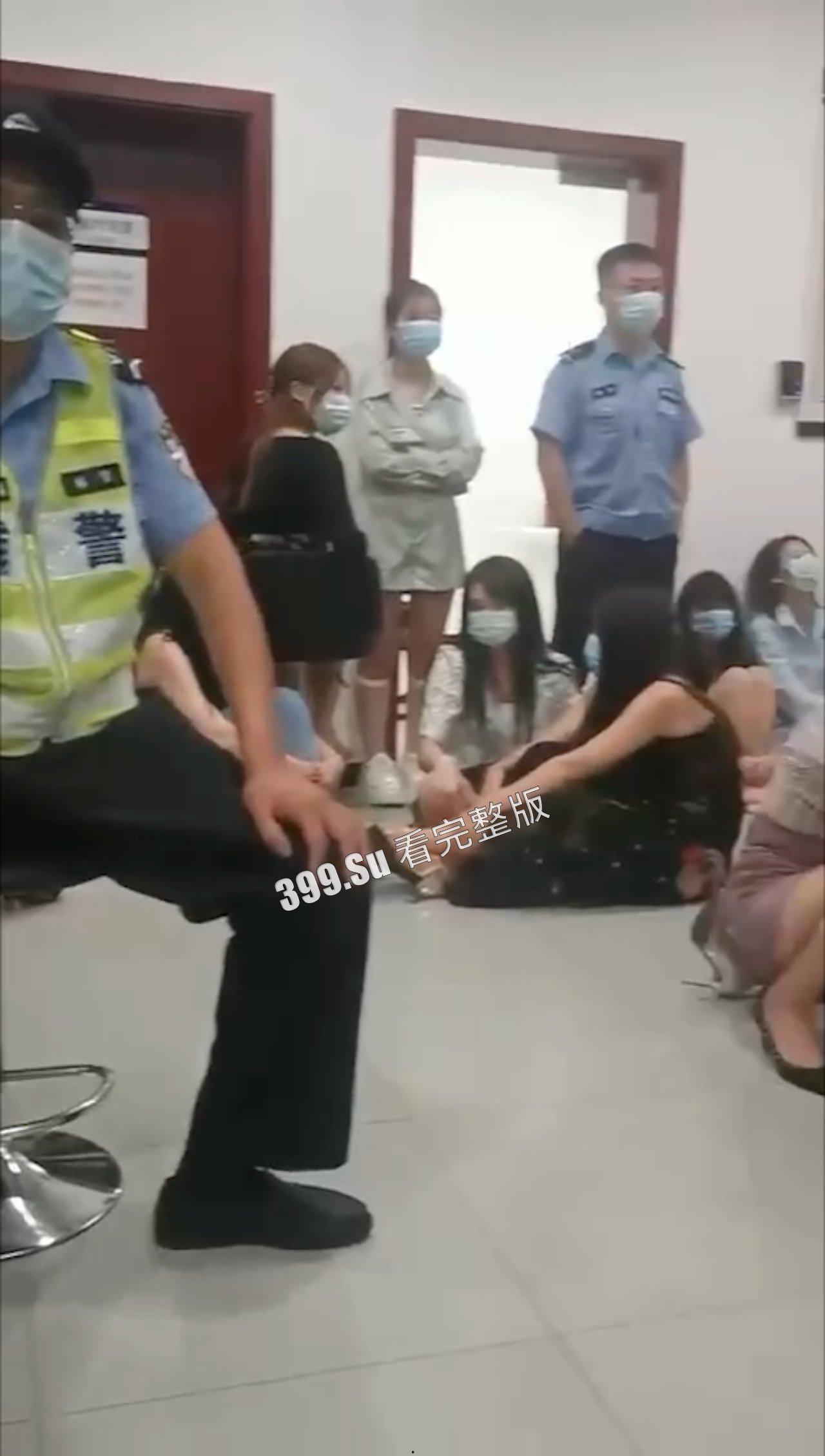 扫黄合集 嗯…哪怕没疫情了,出门在外也要记得戴口罩 (二)-8