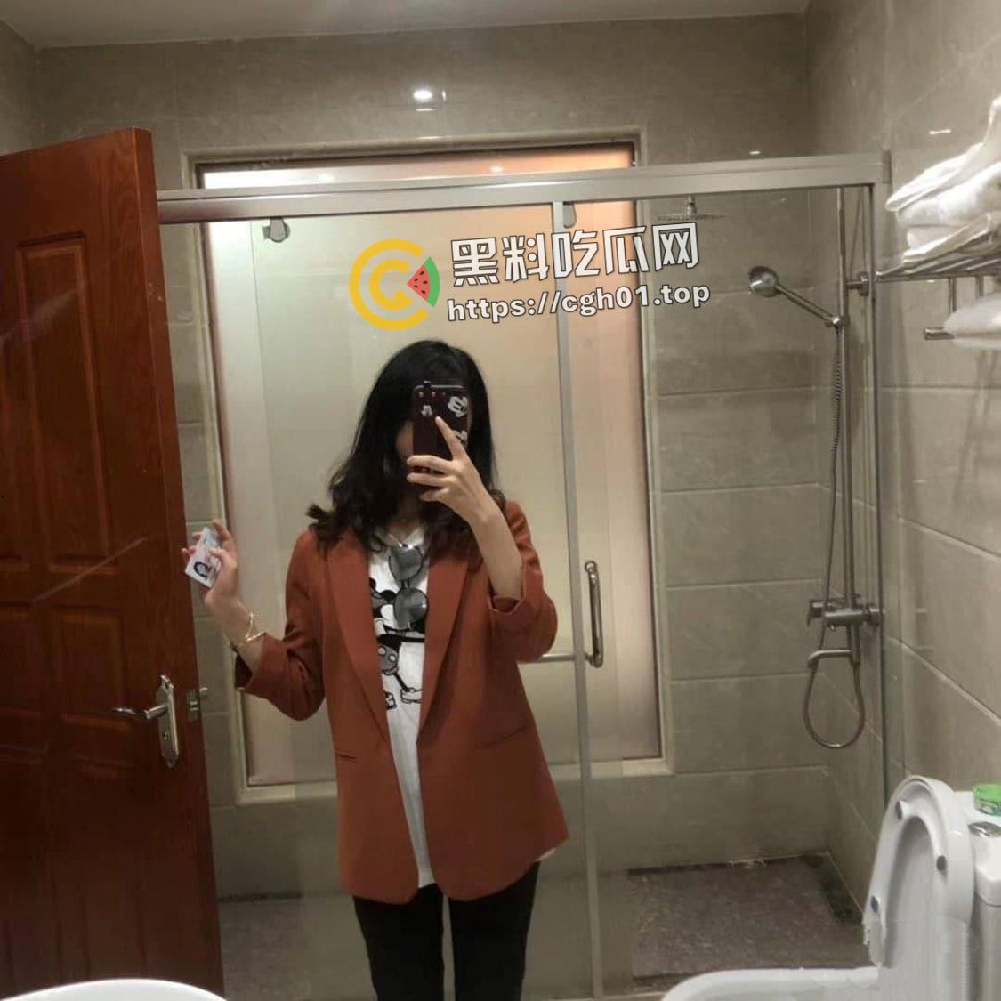 上海富家千金的反差时刻 粉色魅魔纹身下的淫荡娇娃 渣男流出最全整理-11