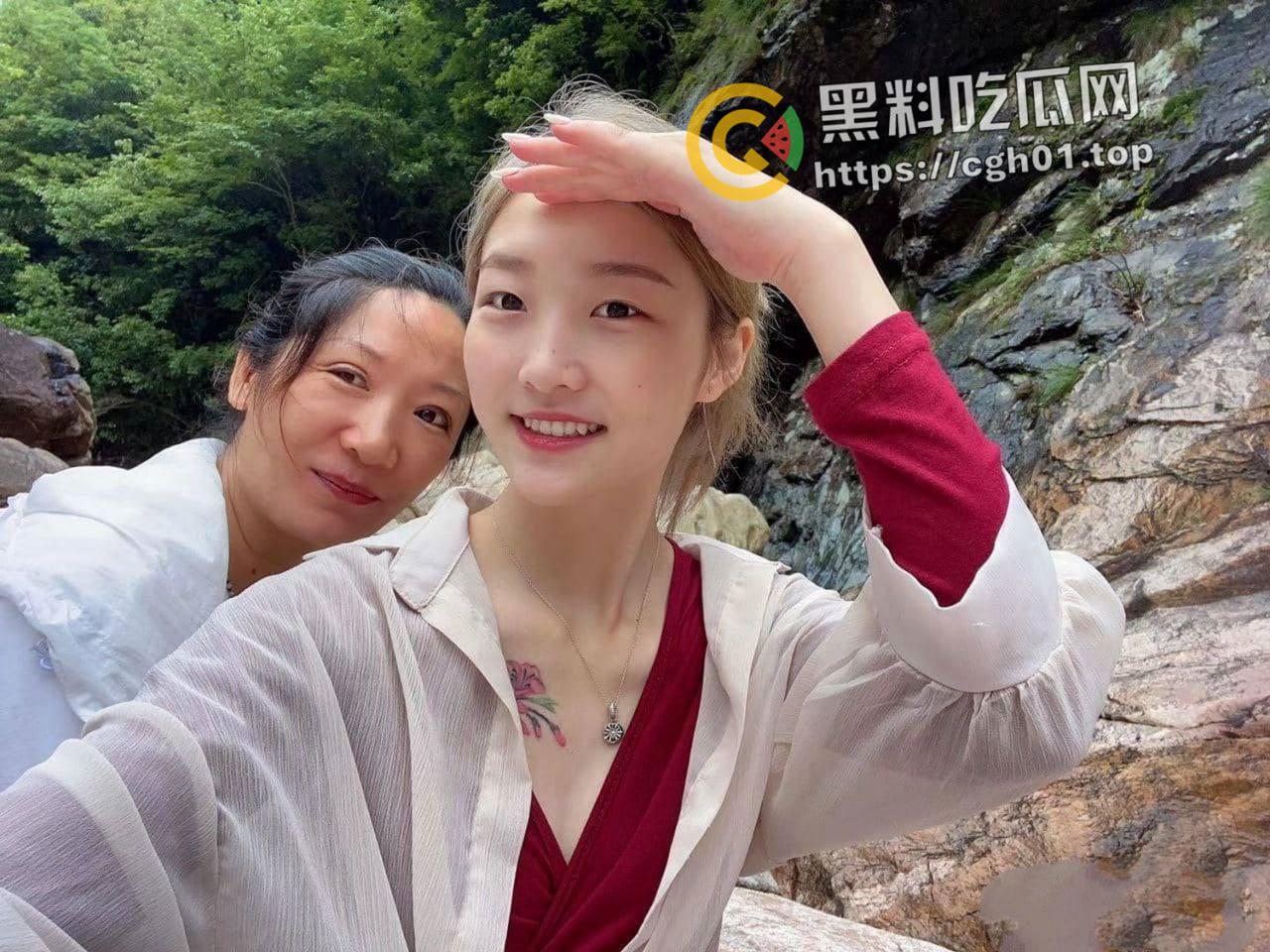 上海富家千金的反差时刻 粉色魅魔纹身下的淫荡娇娃 渣男流出最全整理-34