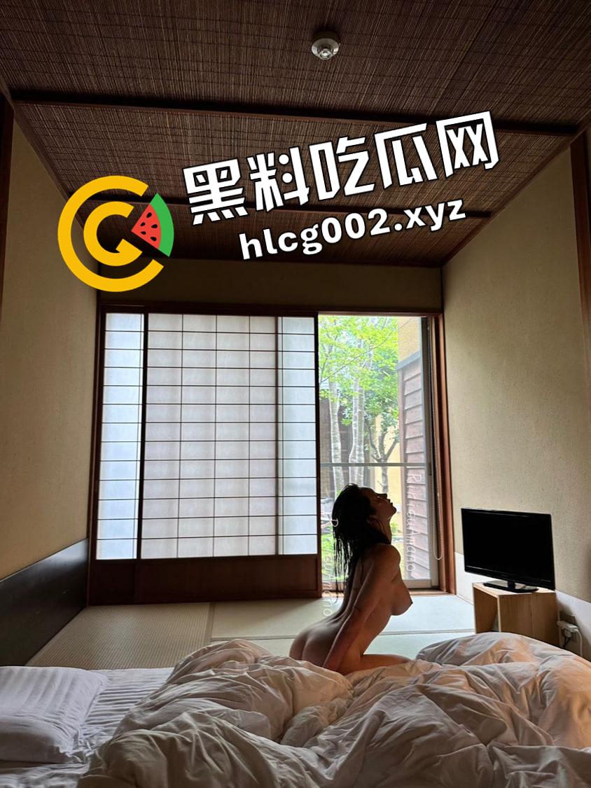 重磅流出!推特OF顶级福利姬【天野】养成系母狗 完美身材 骚到没边 100+v大合集-48