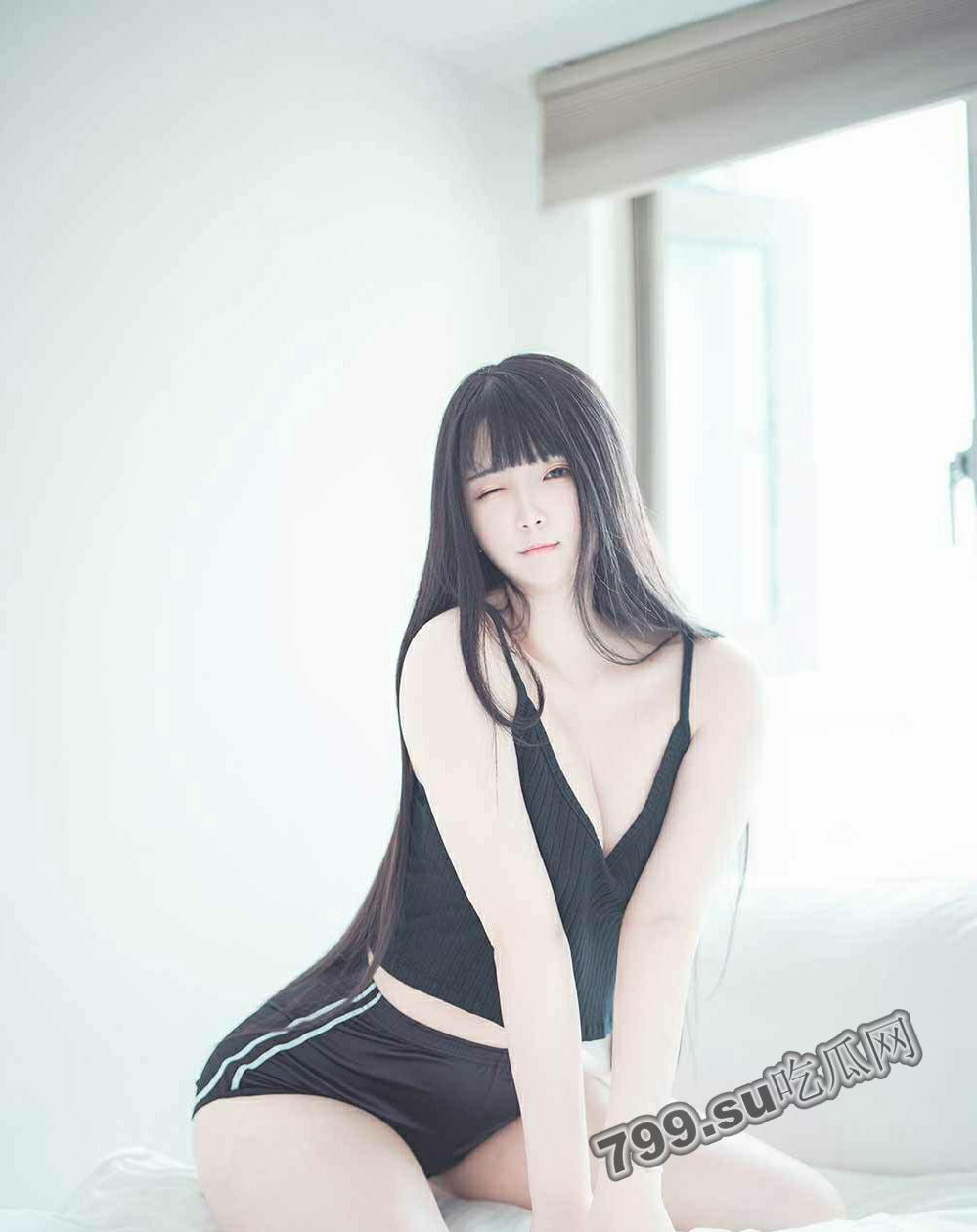 推特二次元卡哇伊 COSER 极品女神反差妹「落落 Raku」原版私拍视图-31