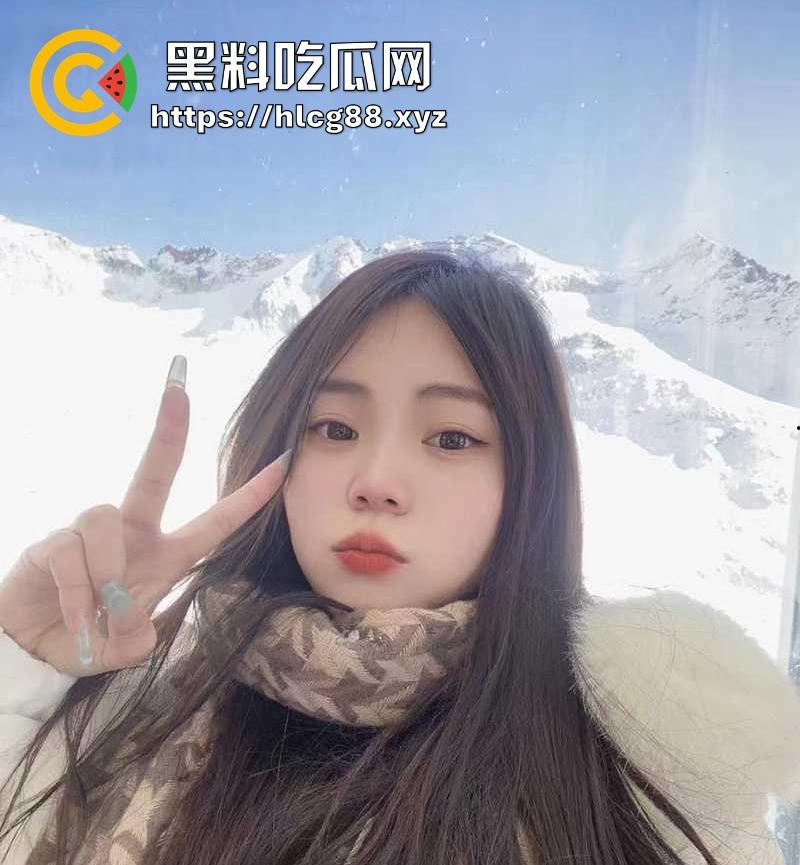 瓜友投稿!抖音同城认识的反差婊【颜晓然】皮肤白嫩大奶迷人 首次约炮主动上位 大白屁股真诱惑啊-2