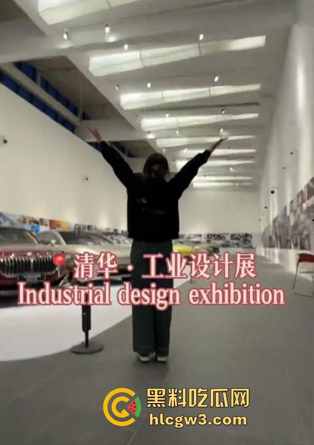 清华美院美女疑似下海,推特大尺度视频曝光,露出诱惑动作堪比专业网黄,学霸就是厉害!-13