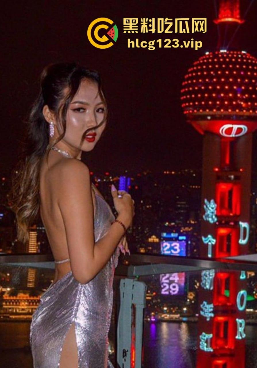 南京研究生李乐翘臀狂欢!被干到高潮,蜜穴泛滥不止直射入魂!-1