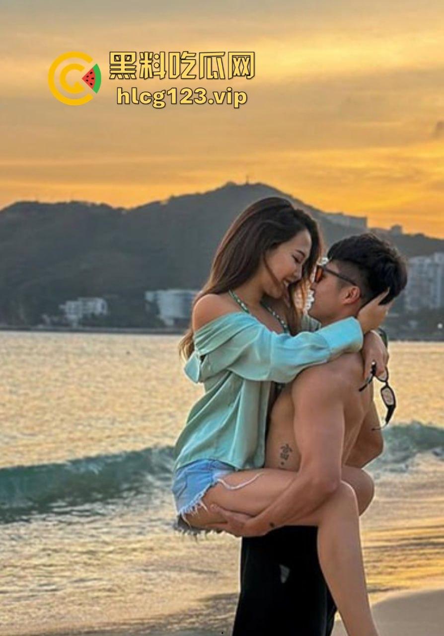 南京研究生李乐翘臀狂欢!被干到高潮,蜜穴泛滥不止直射入魂!-2