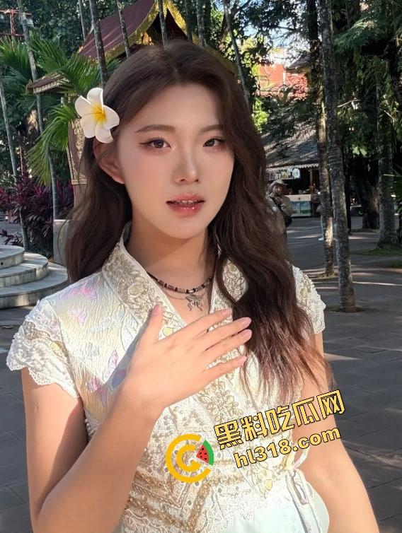 这不比红姐强百倍?抖音高颜女神『刘三好』站街卖身视频流出,极品身材竟然是男儿身,粉丝破大防!-8