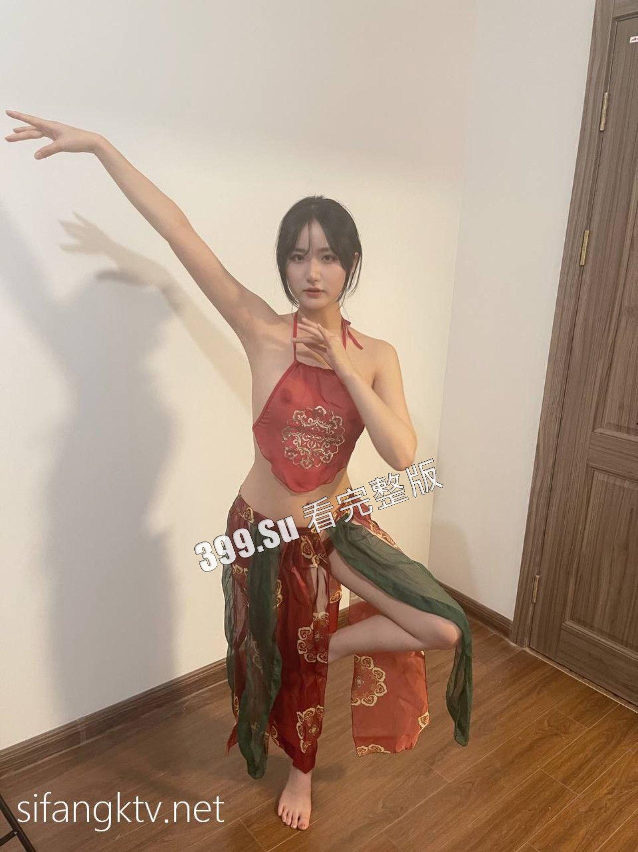 抖音 焕儿 汉服圈知名模特  被金主爸爸爆出不雅视频  长相清纯  相当反差 （高清61p+80分钟视频合集 全网最完整）-6