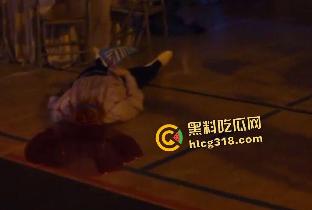 荫城高中舞会血腥恐怖!《恐惧街:舞会王后》校花争夺战变屠杀,局外人搅局少女神秘失踪!-5