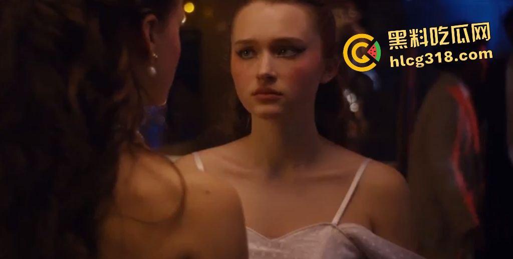 荫城高中舞会血腥恐怖!《恐惧街:舞会王后》校花争夺战变屠杀,局外人搅局少女神秘失踪!-6