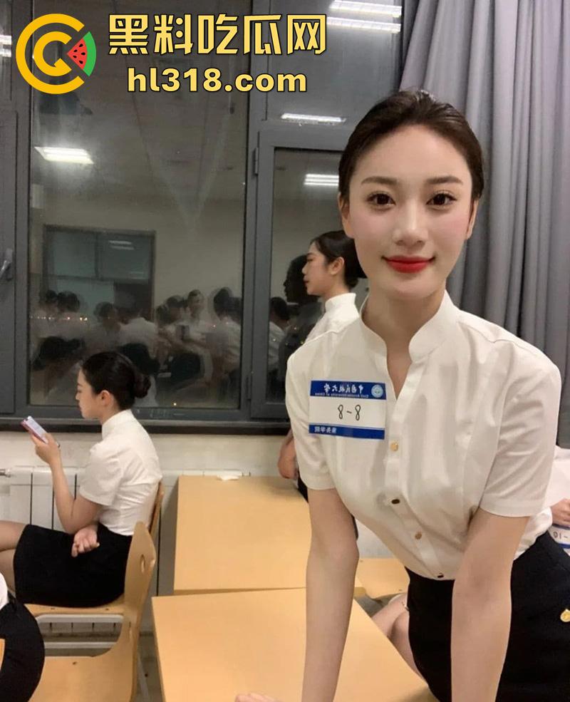 中国民航大学乘务学院,女神【李秋苑】极品身材大长腿尤物,上学期间被土豪包养,性爱视频流出!-1