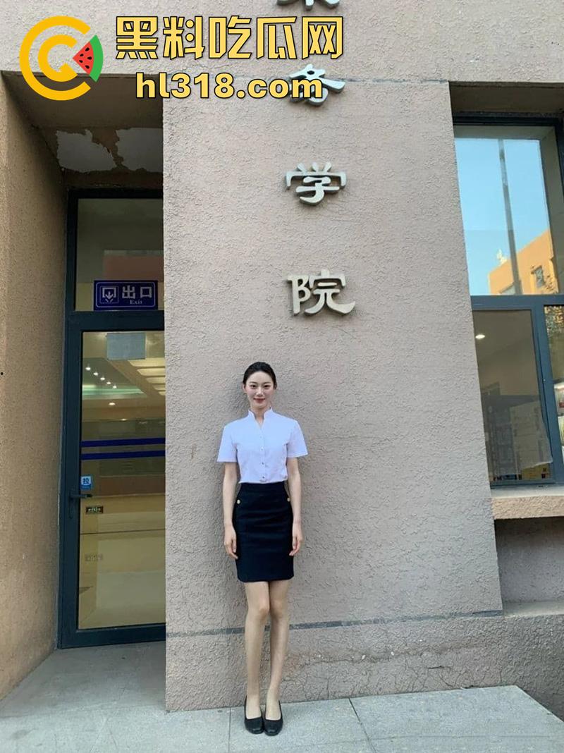 中国民航大学乘务学院,女神【李秋苑】极品身材大长腿尤物,上学期间被土豪包养,性爱视频流出!-2
