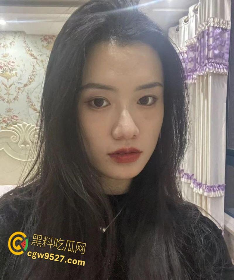 青岛已婚少妇【林昕怡】,酒店调教视频曝光,被金主骑乘口爆,扇臀玩穴调教,场面淫靡不堪 !-3