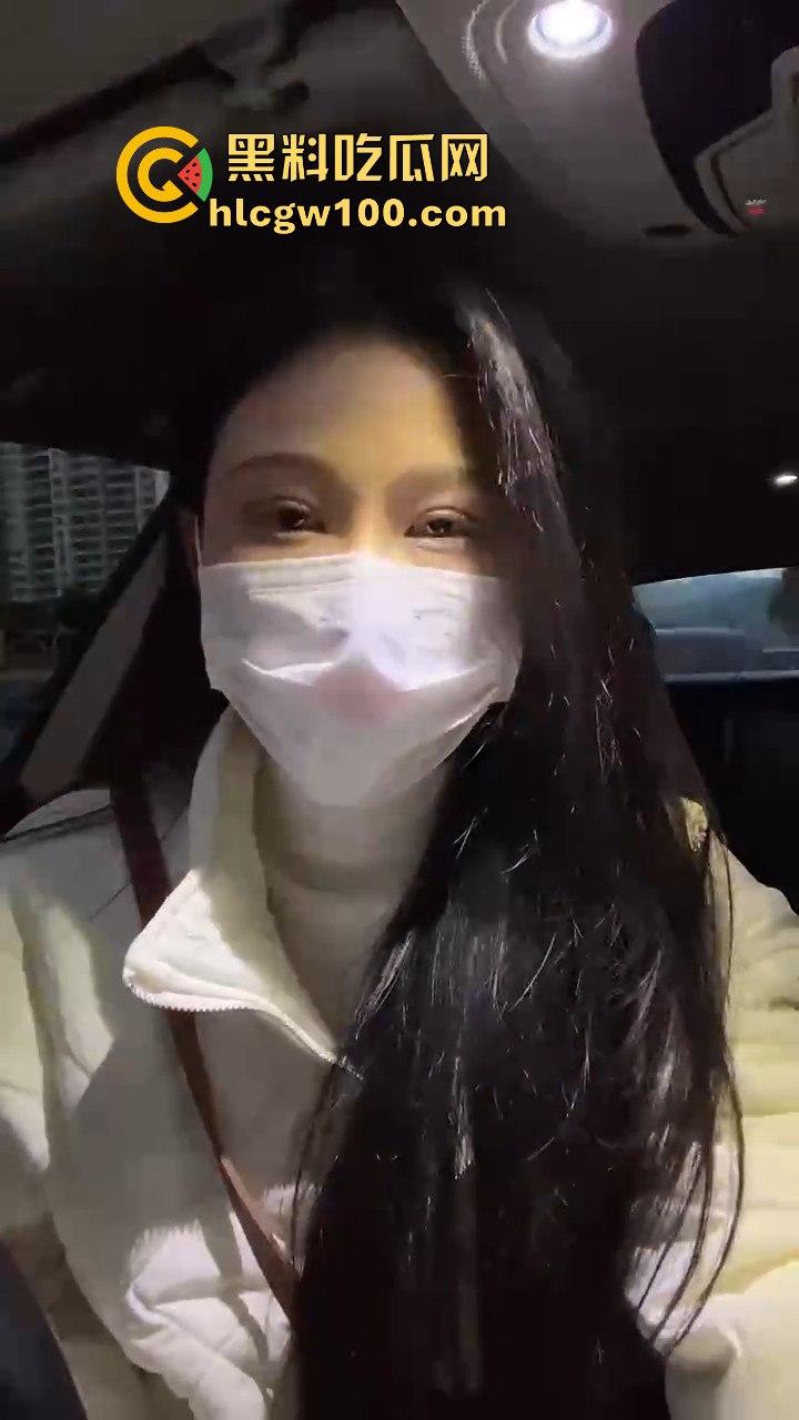 云南保山市君悦广场男子【王麒麟】表白成功,不料给正牌女友抓包,时间管理大师错误案例!!-2