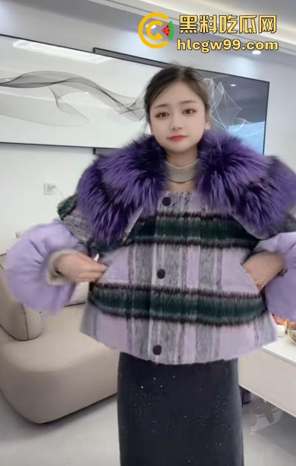 江西精神小妹【萍果】跑路怀化,家里闹翻后混迹酒吧,夜夜夜店蹦迪嗨爆,没钱就开私播抠逼赚快钱,互联网卖逼!-7