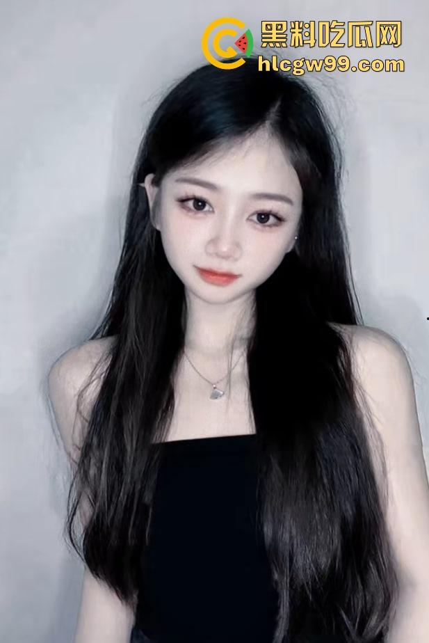 江西精神小妹【萍果】跑路怀化,家里闹翻后混迹酒吧,夜夜夜店蹦迪嗨爆,没钱就开私播抠逼赚快钱,互联网卖逼!-9