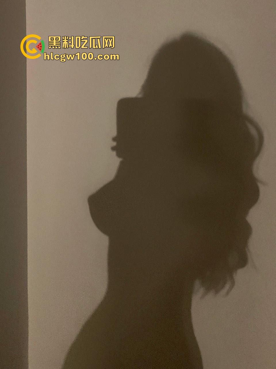 福州麻将馆骚少妇【戴楚琪】牌品烂成狗,一输就不回家,勾引老哥后直接被操到嗷嗷叫,这爱赌的裤带果然松!-22