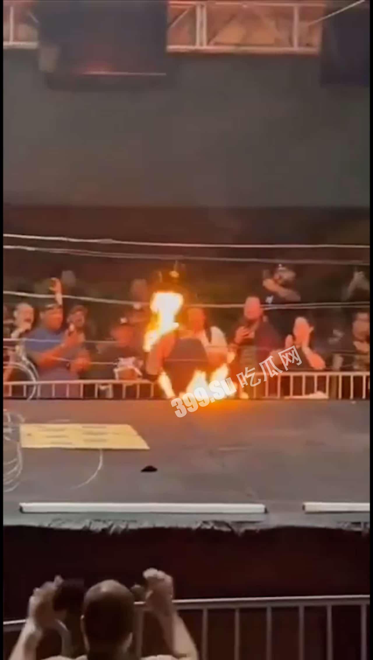 #意外 #坠楼 #车祸 #捉奸 #合集 只能感叹人世无常 不作死就不会死-4