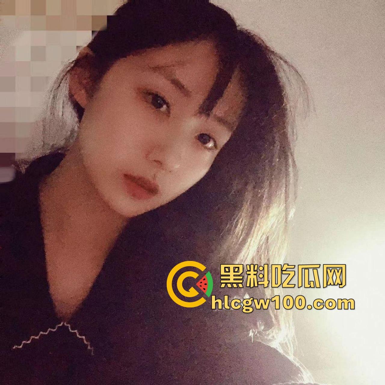 南京传媒学校校花【刘思思】调教视频曝光,欲求不满的母狗校园公交车大大颠覆了以往的形象-6