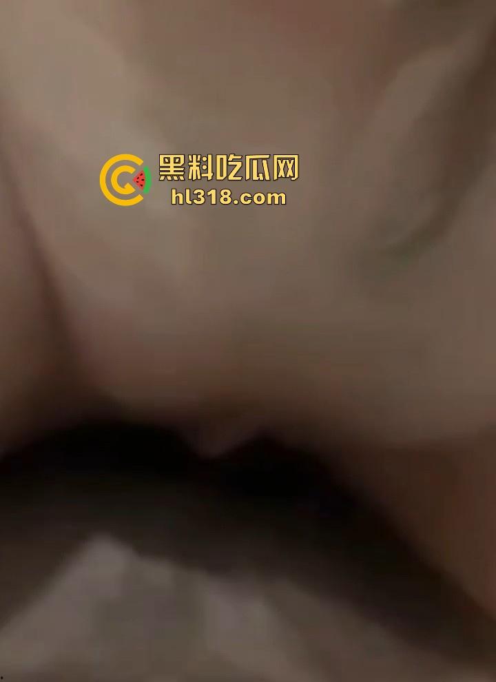 台湾国立大学【林丽欣】从清纯少女蜕变成淫骚小母狗,被男友各种性爱调教,淫乱无比!-4