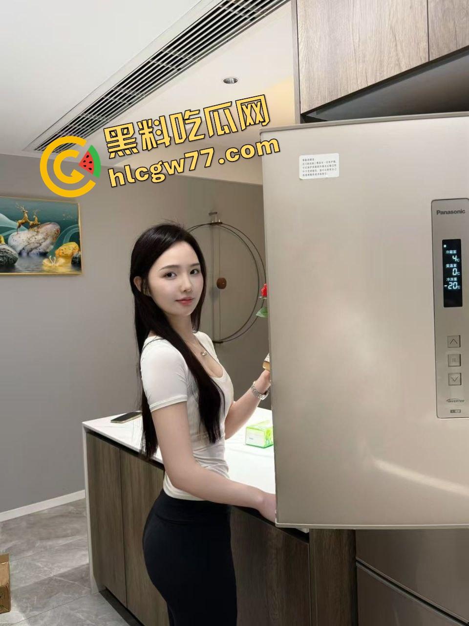 浙江小富婆【赵雪殷】极品女大学生被穷屌爆操视频泄露,骚成这样还敢给人炫!-6