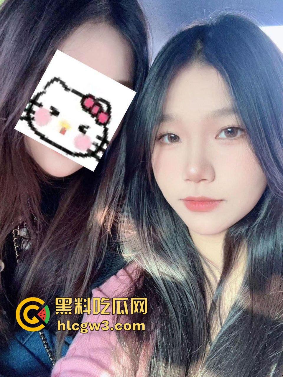 山西清纯女大学生【姜梦璇】私密资源疯传!清纯脸骚货魂,哥哥们的大鸡巴硬得像铁柱,简直玩明白了!-19